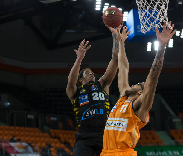 也是国足实 也是国足实