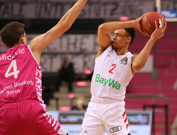 再次上演经 再次上演经